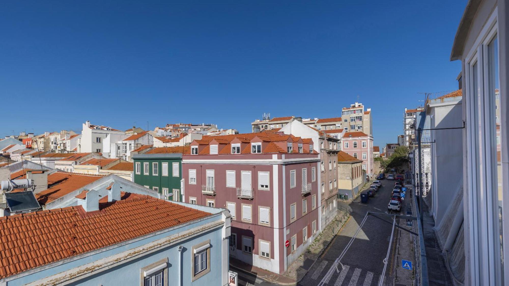 Classic Topfloor By Lovelystay Lisboa