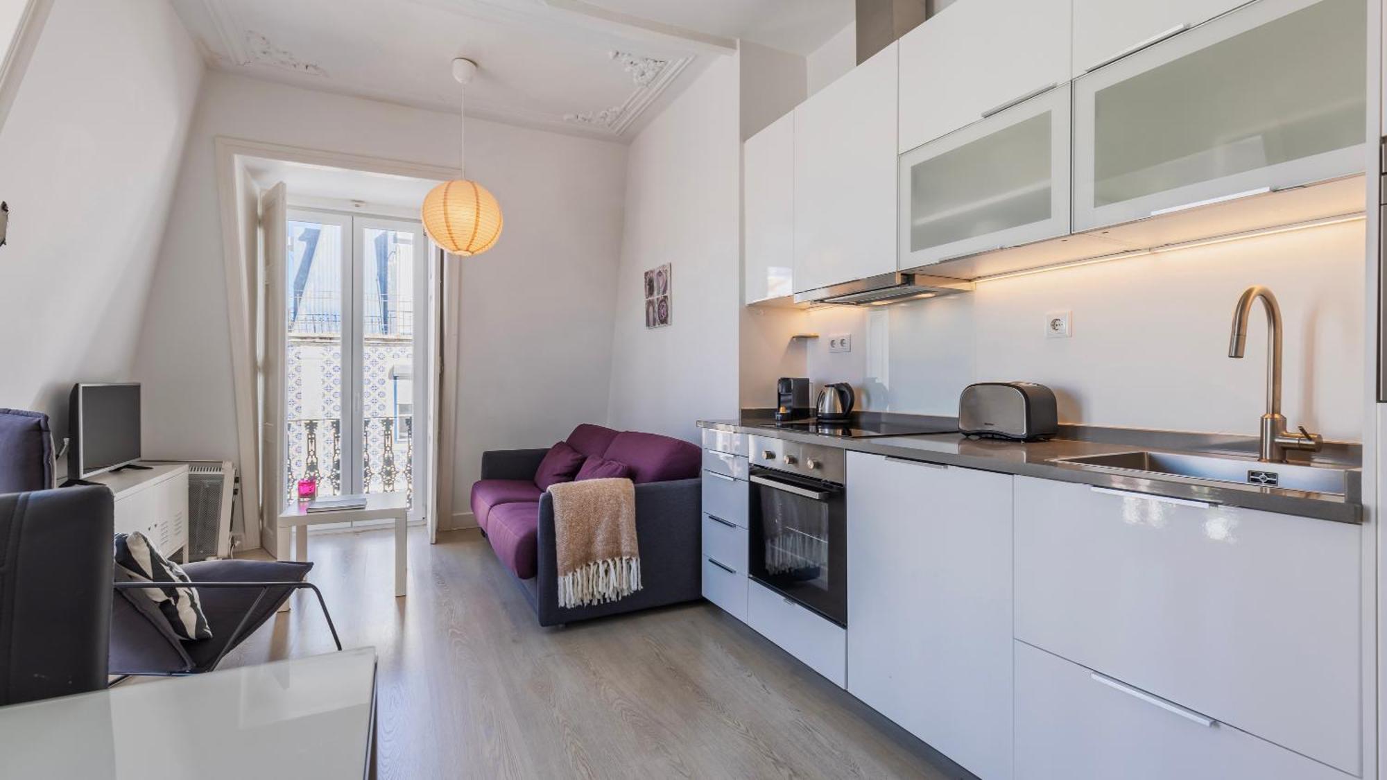 Classic Topfloor By Lovelystay * Lisboa